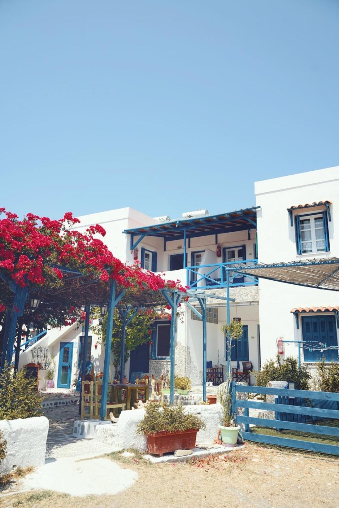 Dora's Studios&Apartments Mégas Yialós-Nítes Exterior foto